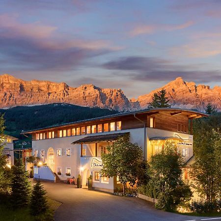 Dolomit Boutique Hotel لا فيلا المظهر الخارجي الصورة