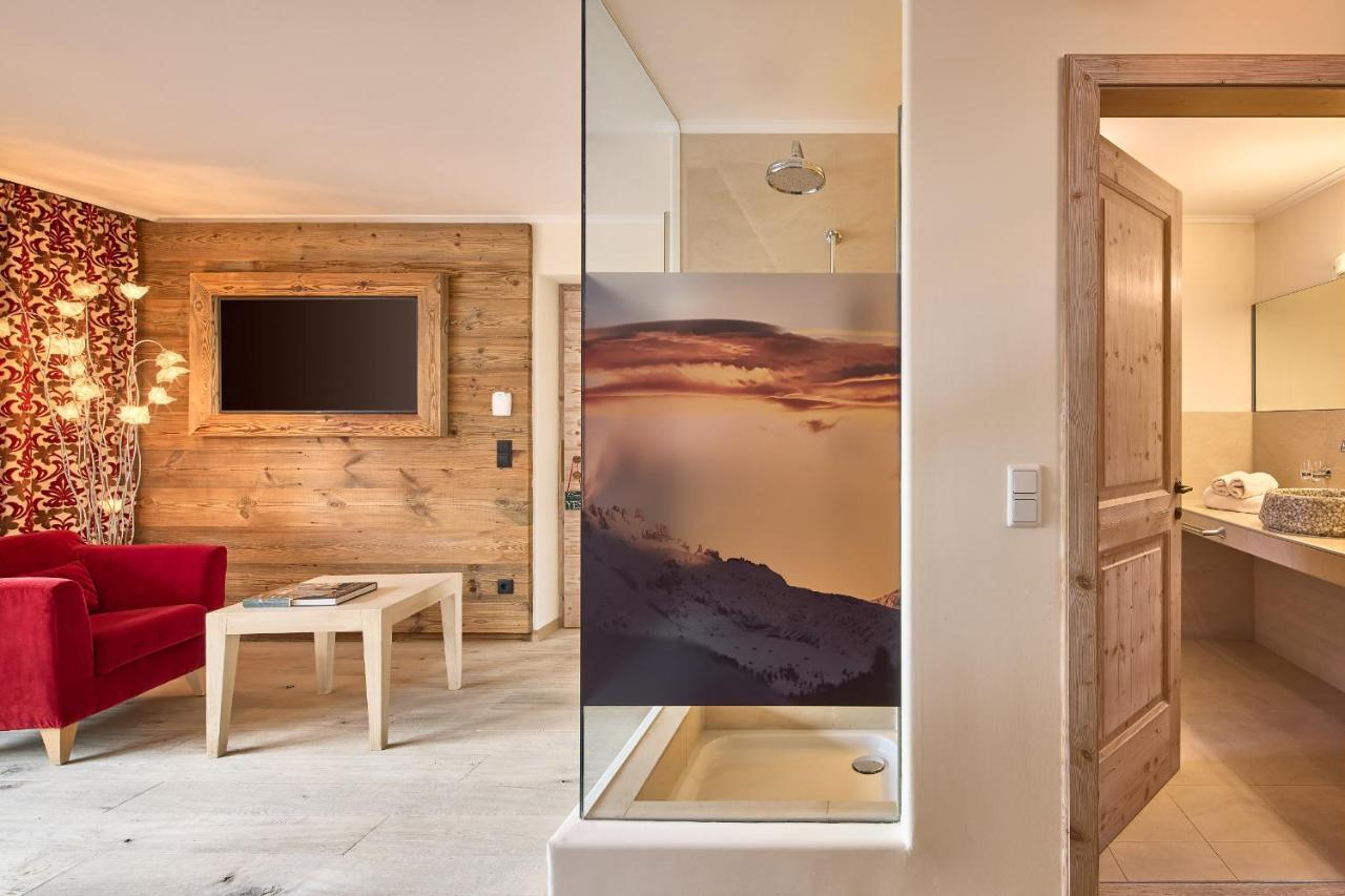 Dolomit Boutique Hotel لا فيلا المظهر الخارجي الصورة